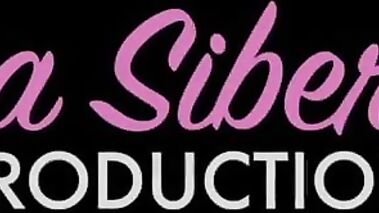 Stretching her asshole with double fisting