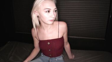 Blonde checks out dicks in a gloryhole