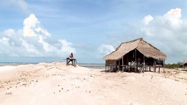 On an island two amateur couples fuck in a beach house