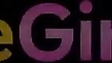 Teen try a big dildo