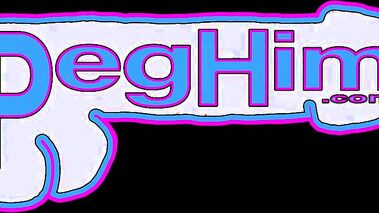 Asian double fisting and fucking his ass with a big strapon dildo