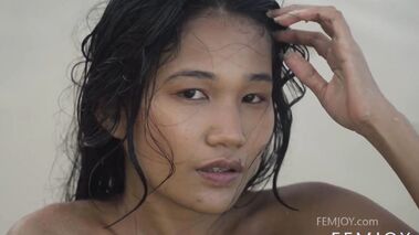 Kloyali On The Beach