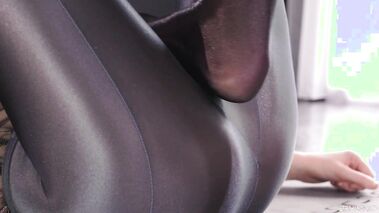 Strapless In The Gym