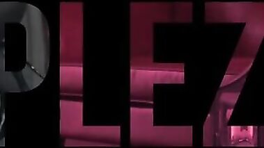 Two Hot Redhead Lesbians Strap On Fuck