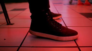 Blonde Caught Cheating In The Laundromat