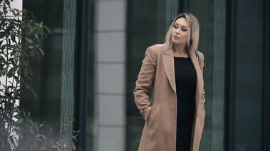 Beautiful Masseuse In Sexy Lingerie