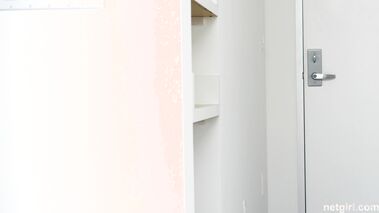 Orgasmic Girl Fucked Deep By Two Big White Cocks