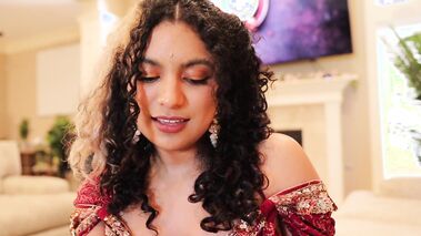 Desi Girl enjoys Creampie