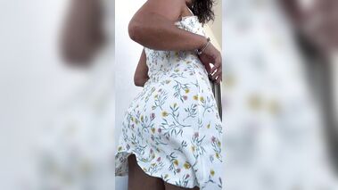 Sexy Wife Letting the Butt Cheeks Breathe