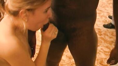 MILF Fucked In All Holes In A BBC Foursome