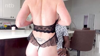 Cuckold Gets Sloppy Seconds