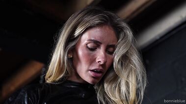 Bonnie Blue’s Hardcore Debut: First Ever Pegging Fuck Session