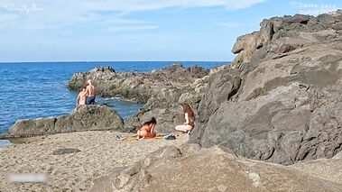 GentlyPerv Beach Girls Handjob