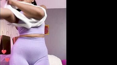 Big booty Latina uses cock to gain more views