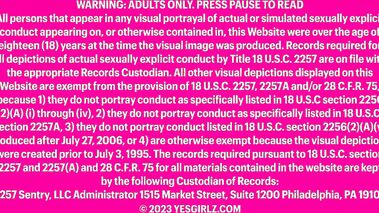 Jewelz Blu & Aiden Ashley Know How to Get It Erect