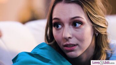 Stepmom masturbates ifo her stepdaughter