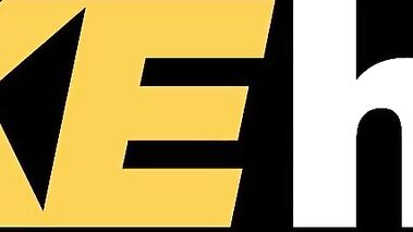 Blonde Big Boobed Gal Gets What She Wants