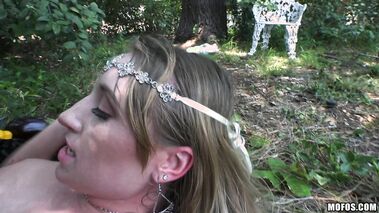 Stretching Harley Jade's Hippy Pussy