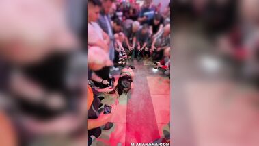 je fais la pute dans un salon