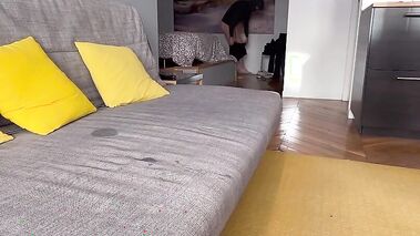 3 inconnus viennent me baiser