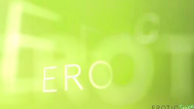 Best Friends in Threesome Polly Pons and Amy Amor - EROTIC Spice