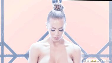 Girth In Her Shell - Nicole Aniston - A XXX Parody