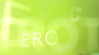 May Thai Secret Asian Camgirl Caught by Housemate