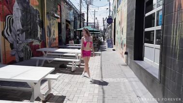 Coffee, Books & Bare Skin - Ellie James