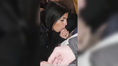 Gitane avec copine Pour une poignee braquemarts