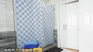 Can't Decide Who To Fuck