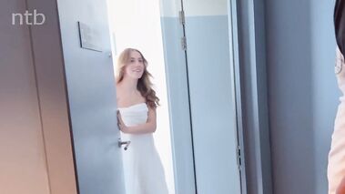 Nerdy Hotwife Hotel Quickie