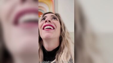 Dans un Magasin et dans mon cul